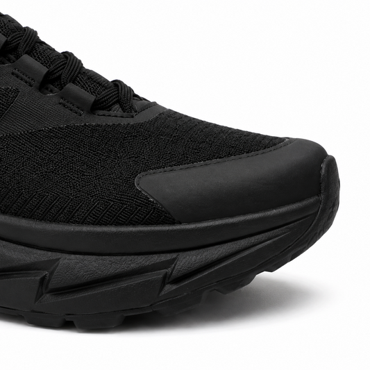 Skyline Max Triple Black Waterproof