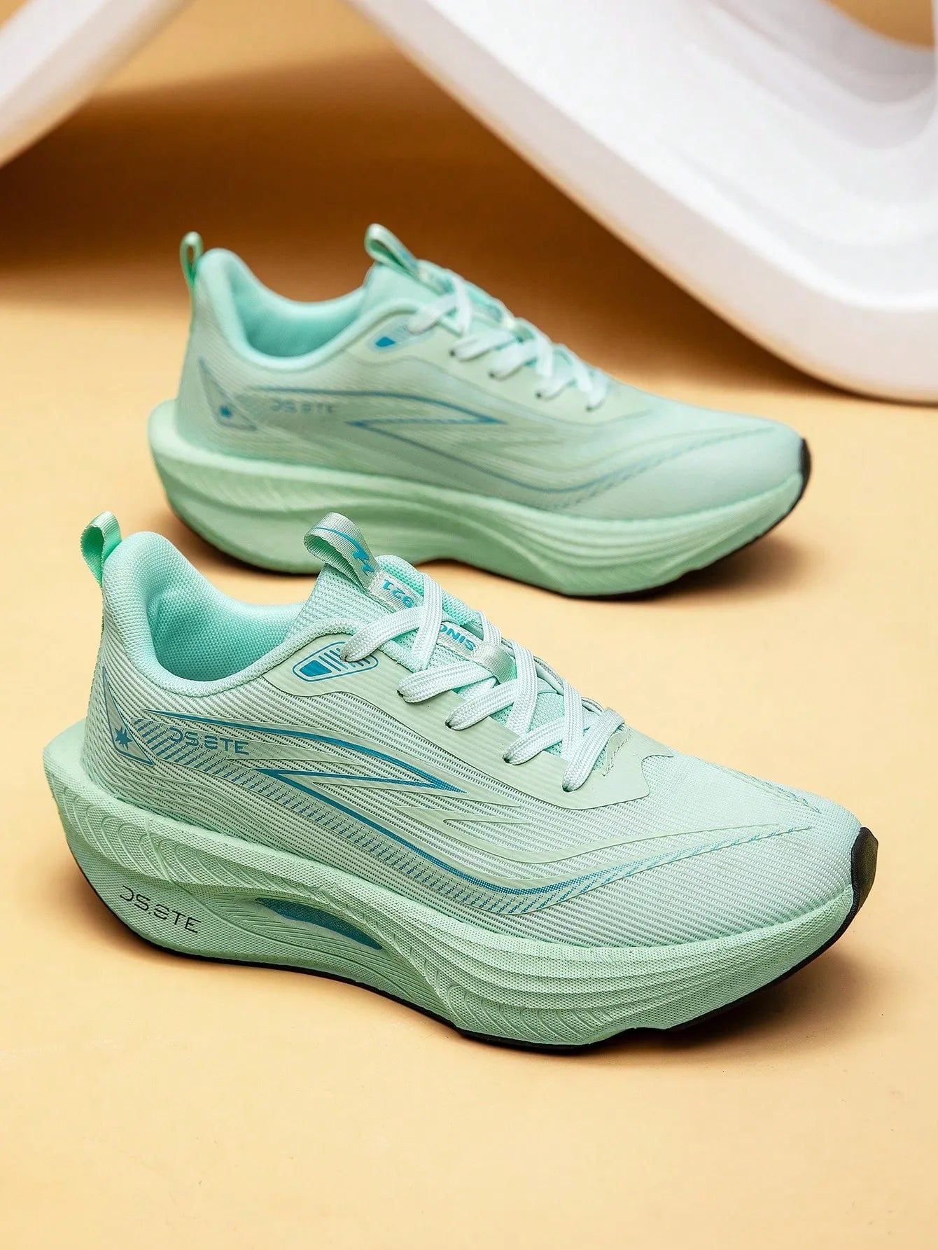 D5 Sports Shoes