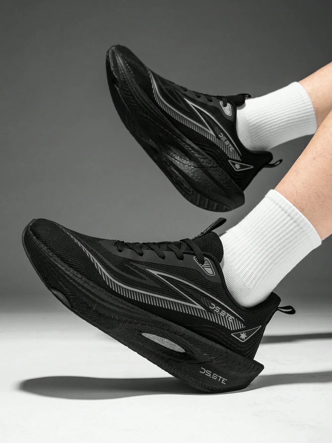 D5 Sports Shoes